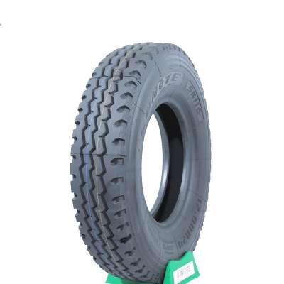 9.00-20 rib lug pattern bias truck tire 700-15 nylon tire